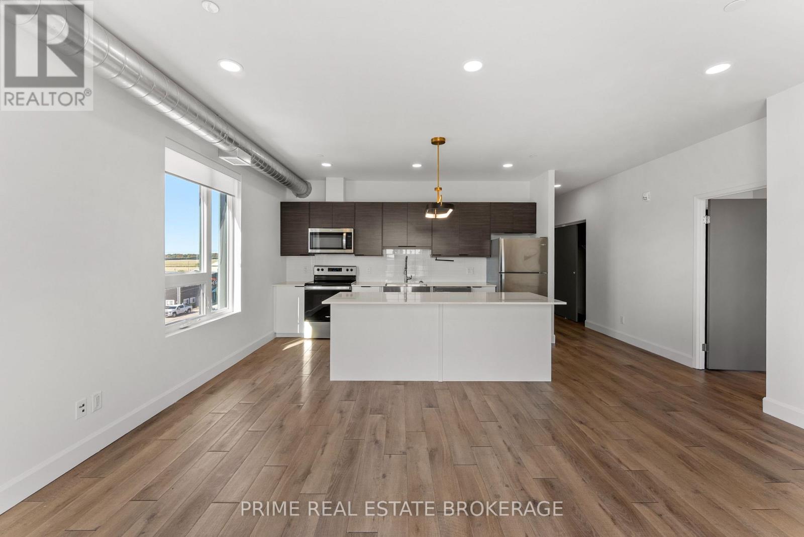104 - 228 Mcconnell Street, South Huron, Ontario  N0M 1S3 - Photo 4 - X14089224