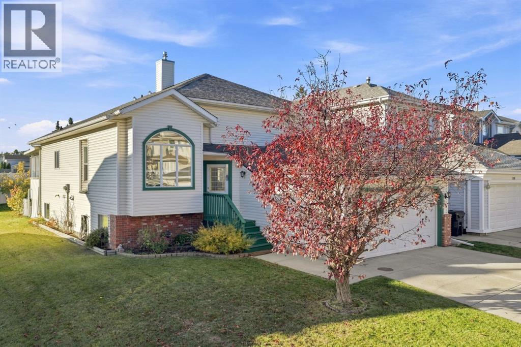 184 Hidden Circle NW, Calgary, Alberta  T3A 5G8 - Photo 2 - A2352297