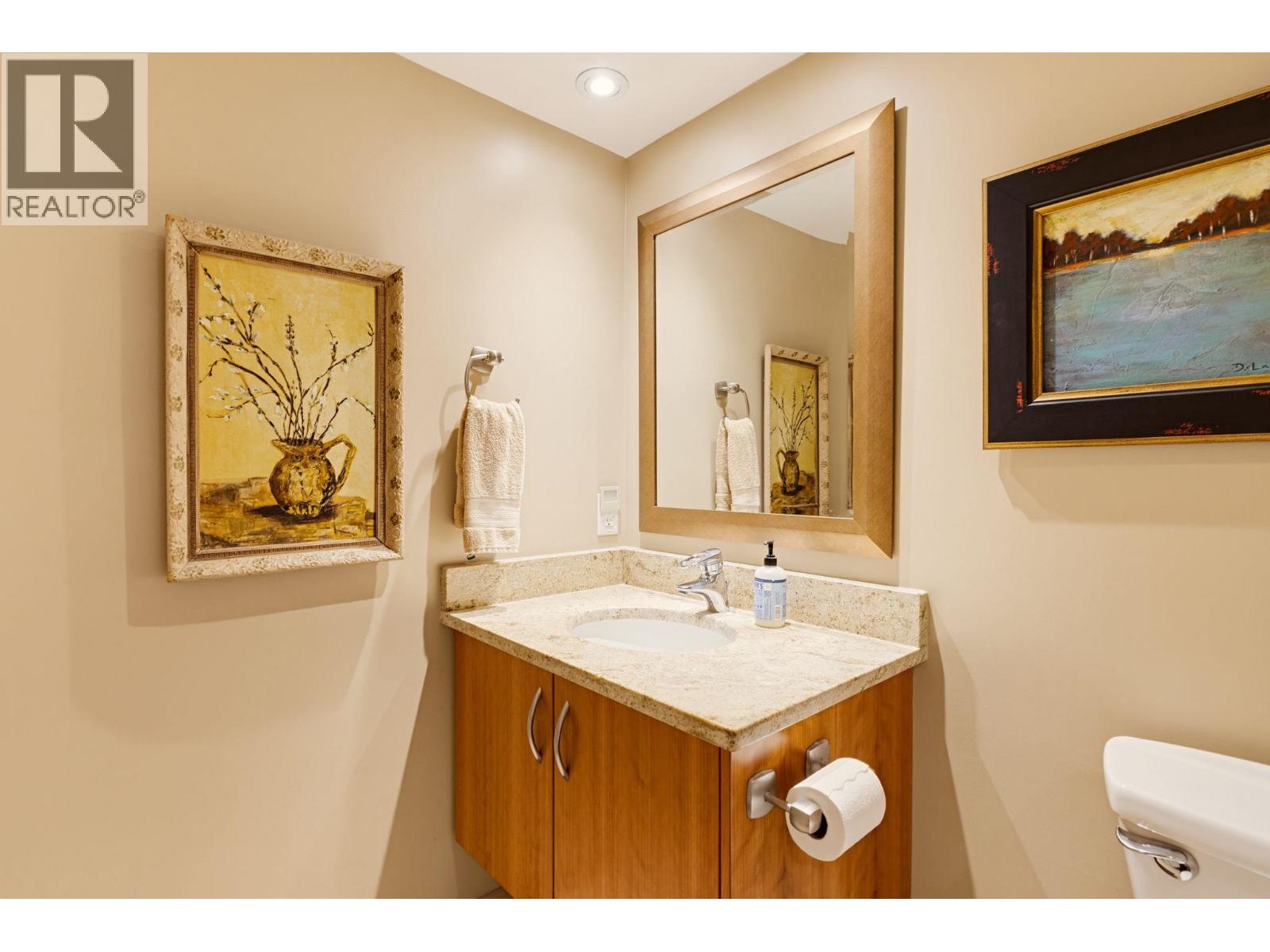 701 1345 BURNABY STREET