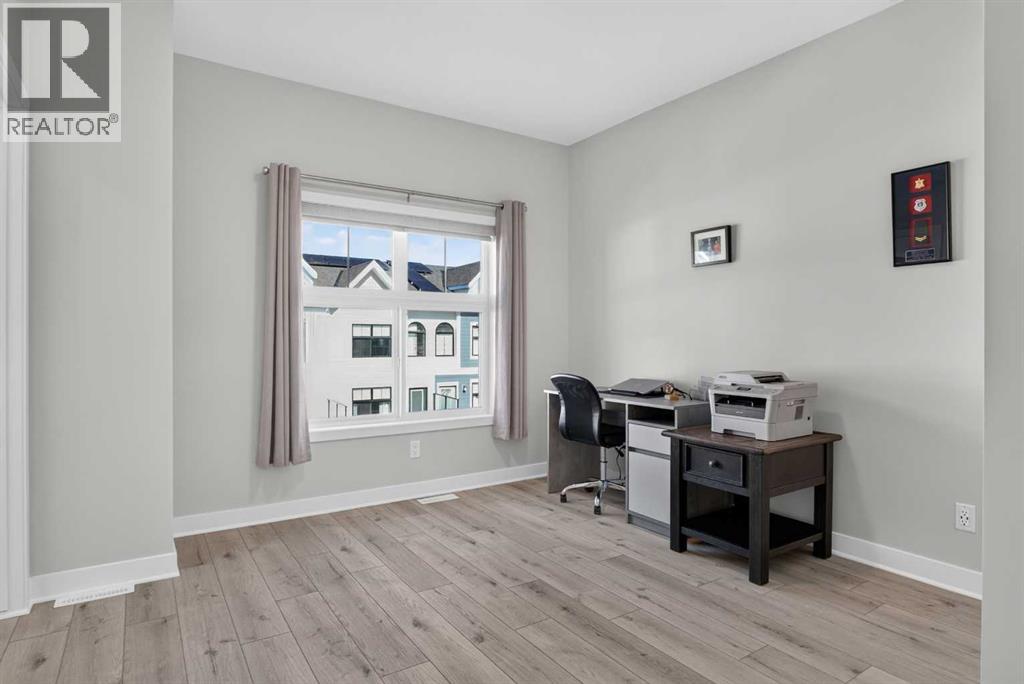 180 Les Jardins Park SE, Calgary, Alberta  T2C 5V3 - Photo 29 - A2352432
