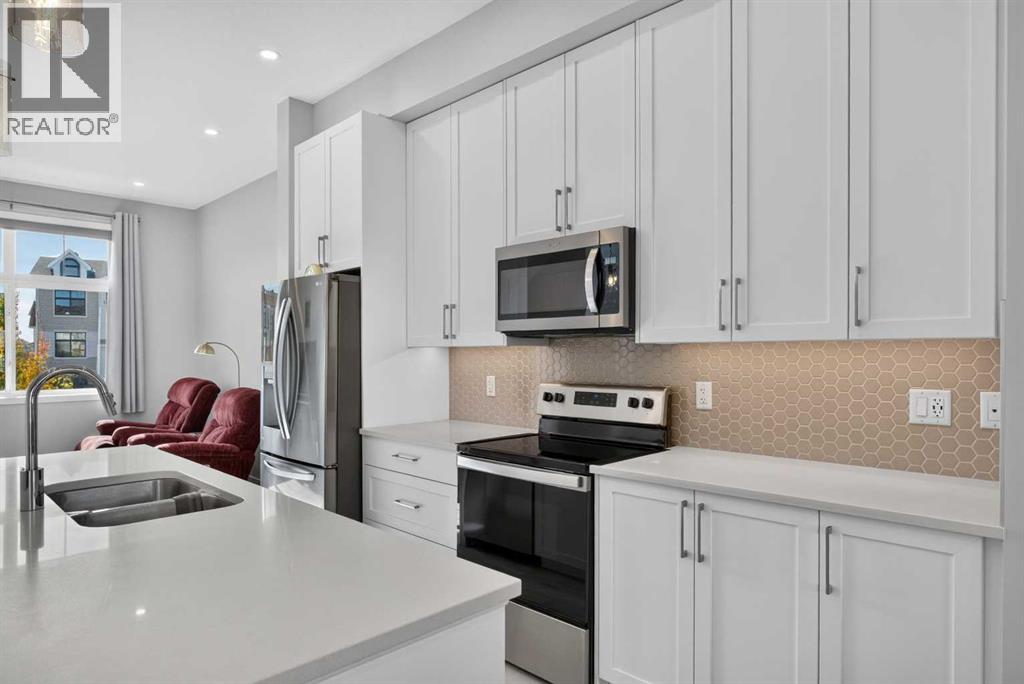 180 Les Jardins Park SE, Calgary, Alberta  T2C 5V3 - Photo 9 - A2352432
