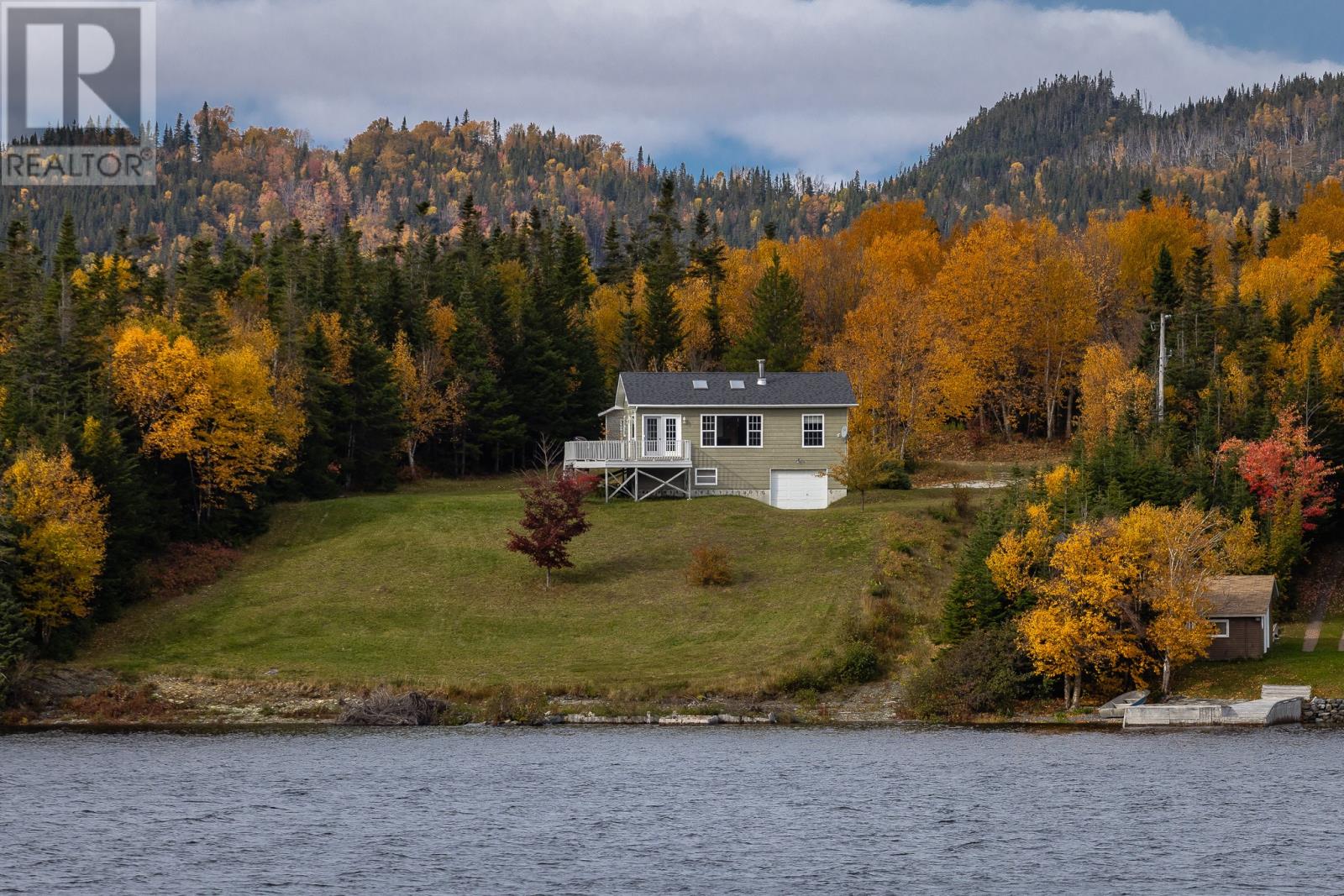 41 Lakeview Drive, Georges Lake