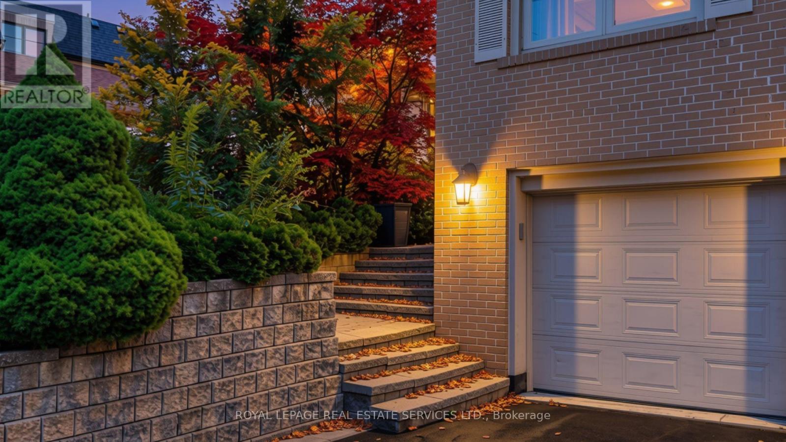 24 Burleigh Heights Drive, Toronto, Ontario  M2K 1Y7 - Photo 4 - C14089180