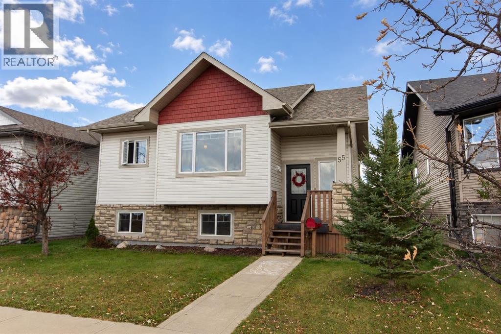 55 Viscount Drive, Red Deer, Alberta  T4R 0G6 - Photo 1 - A2352282