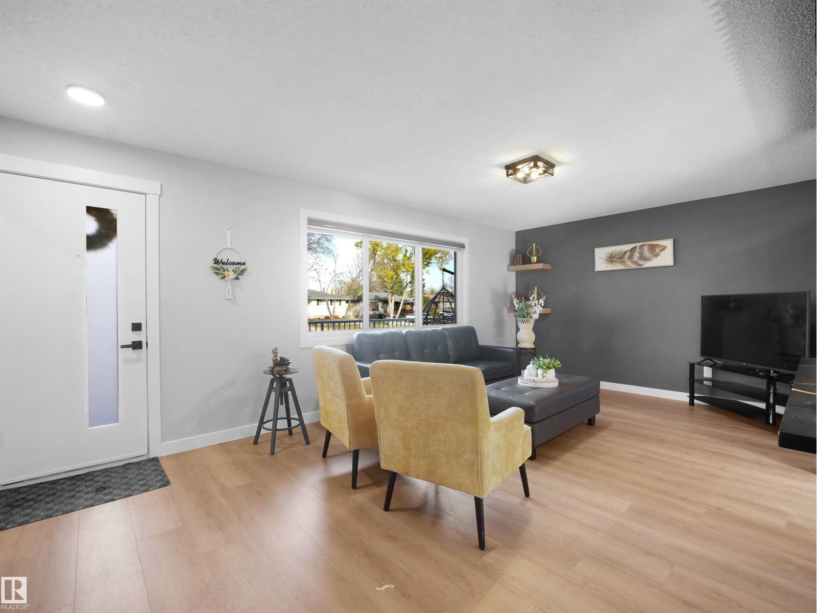 53 RAVEN DR