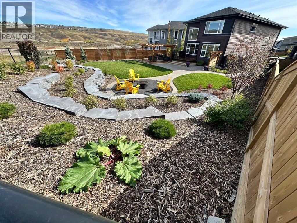 235 Precedence Hill, Cochrane, Alberta  T4C 2J2 - Photo 3 - A2352647