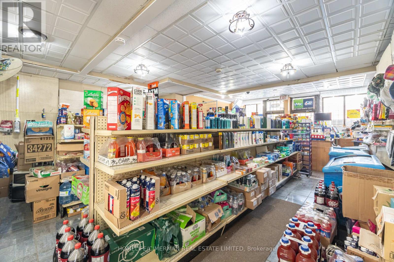2681 Eglinton Avenue W, Toronto, Ontario  M6M 1T8 - Photo 10 - W14089158