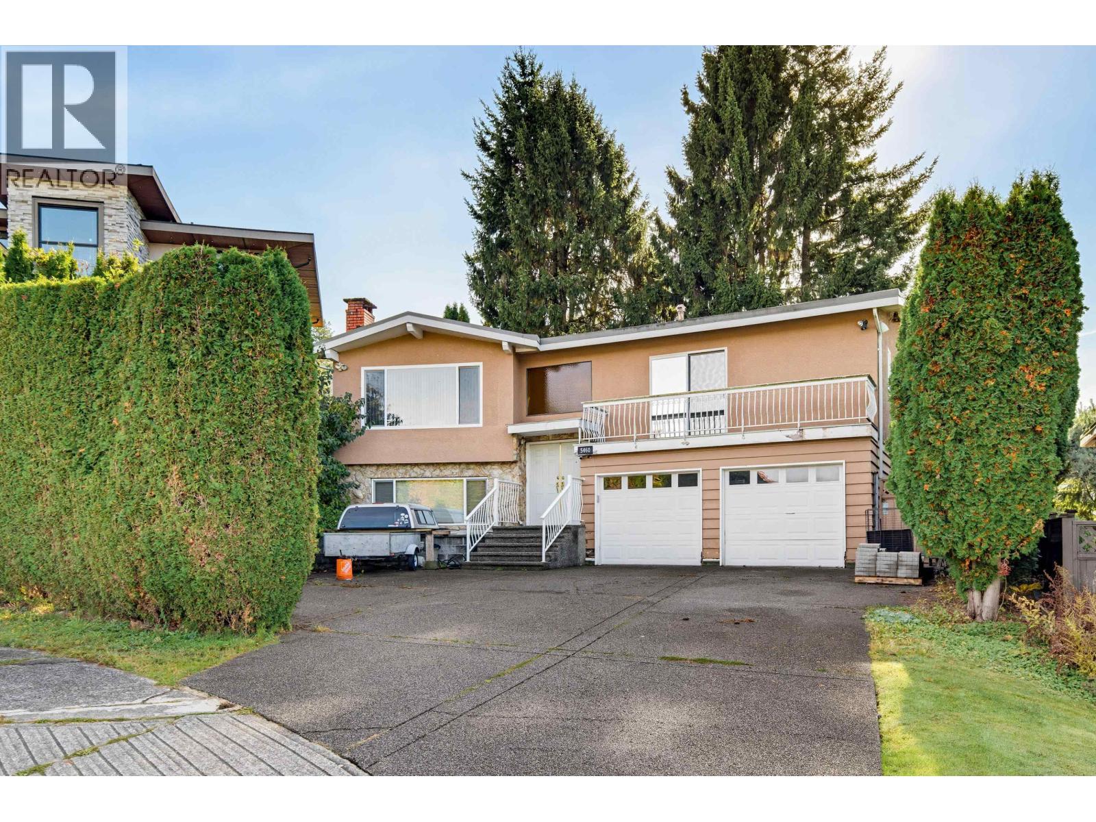5460 Meadedale Drive, Burnaby, British Columbia  V5B 2E8 - Photo 9 - R3176205
