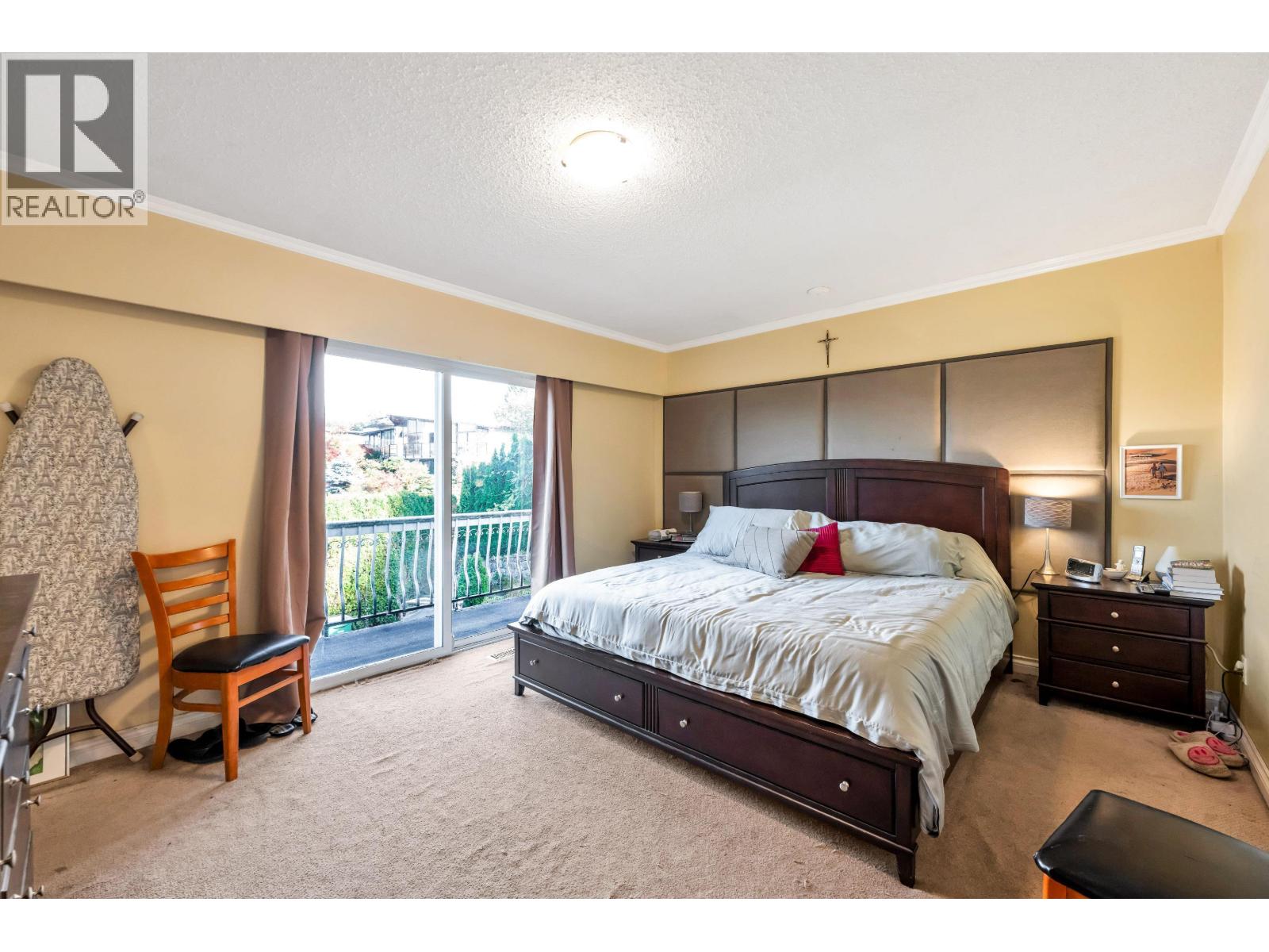 5460 Meadedale Drive, Burnaby, British Columbia  V5B 2E8 - Photo 19 - R3176205