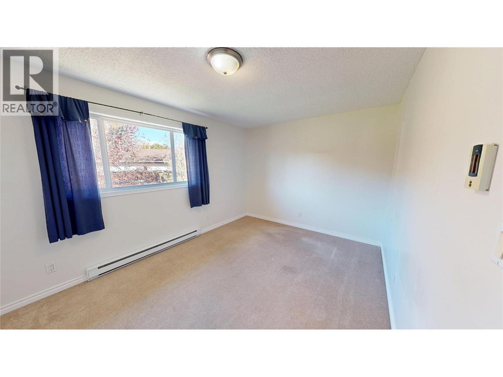 5775 COLUMBIA Road