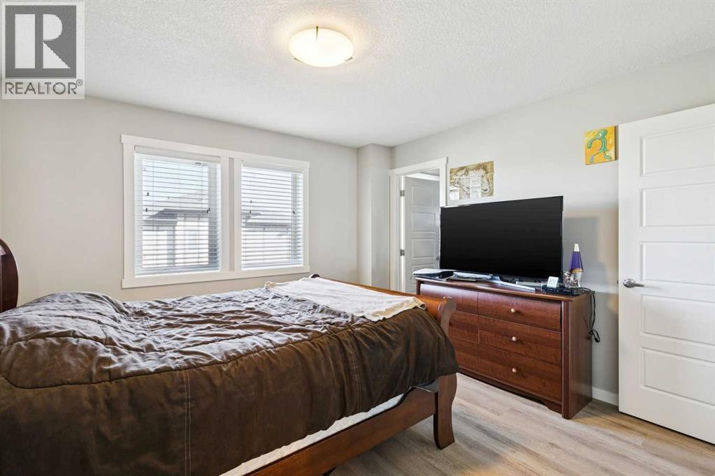 100, 50 Westland Road, Okotoks, Alberta  T1S 2G4 - Photo 23 - A2350336