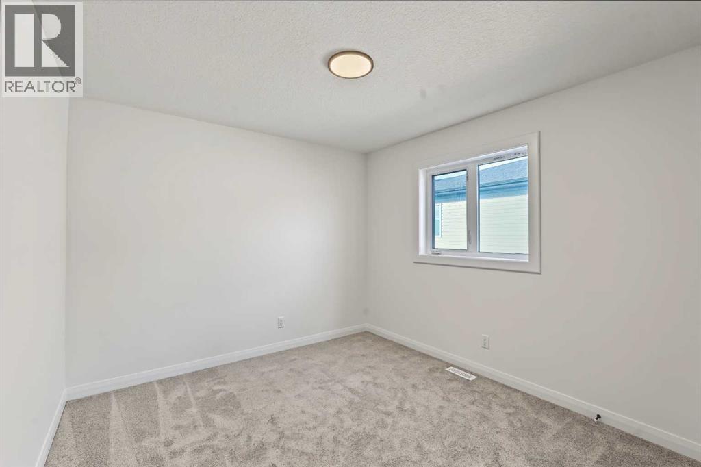 95 Dawson Wharf Mount, Chestermere, Alberta  T1X 2X5 - Photo 26 - A2351923