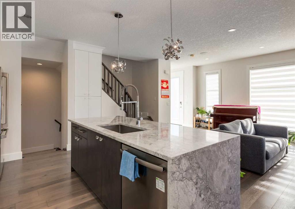 2790 19 Avenue SW, Calgary, Alberta  T3E 7P6 - Photo 11 - A2352598
