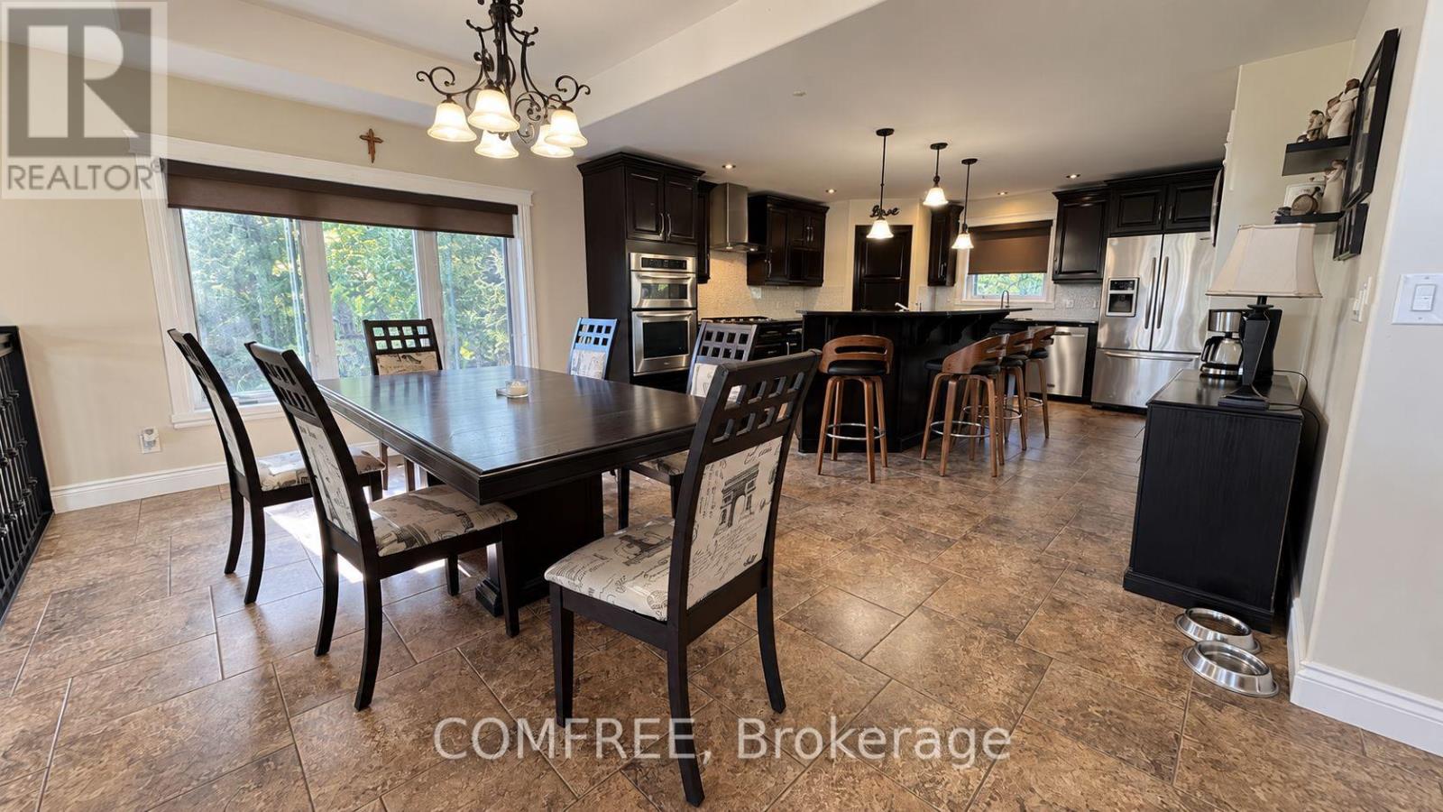 8 Marshwoods Boulevard, Kingsville, Ontario N9Y 0A5 - Photo 6 - X14086592