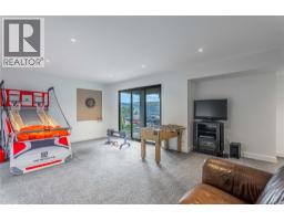1592 Carnegie Street, Kelowna, British Columbia  V1P 1V2 - Photo 43 - 10403761