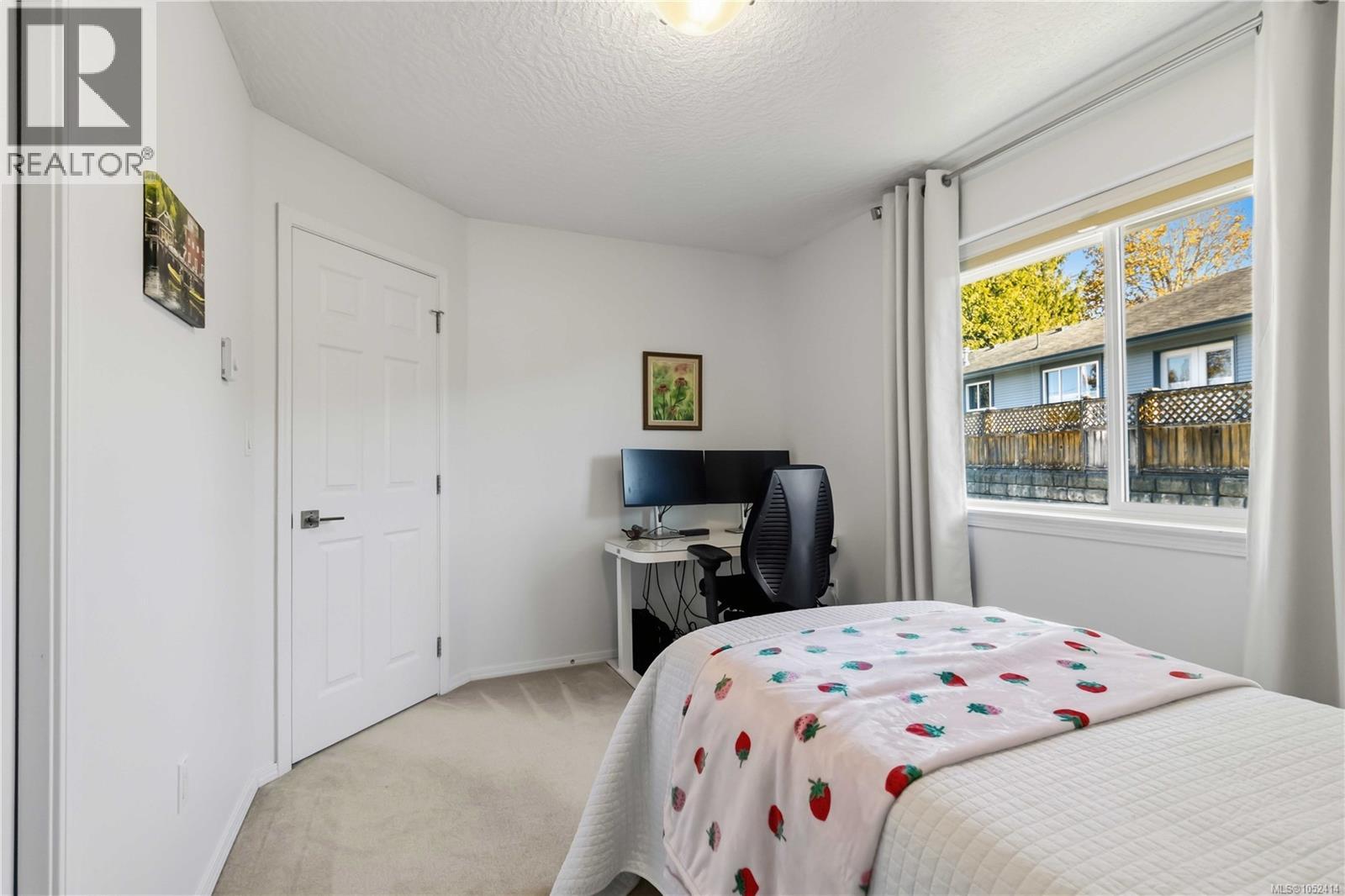 6711 Nott Pl