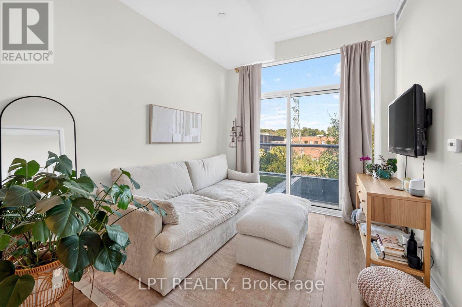 312 - 500 Dupont Street, Toronto, Ontario  M6G 0B8 - Photo 13 - C14089226