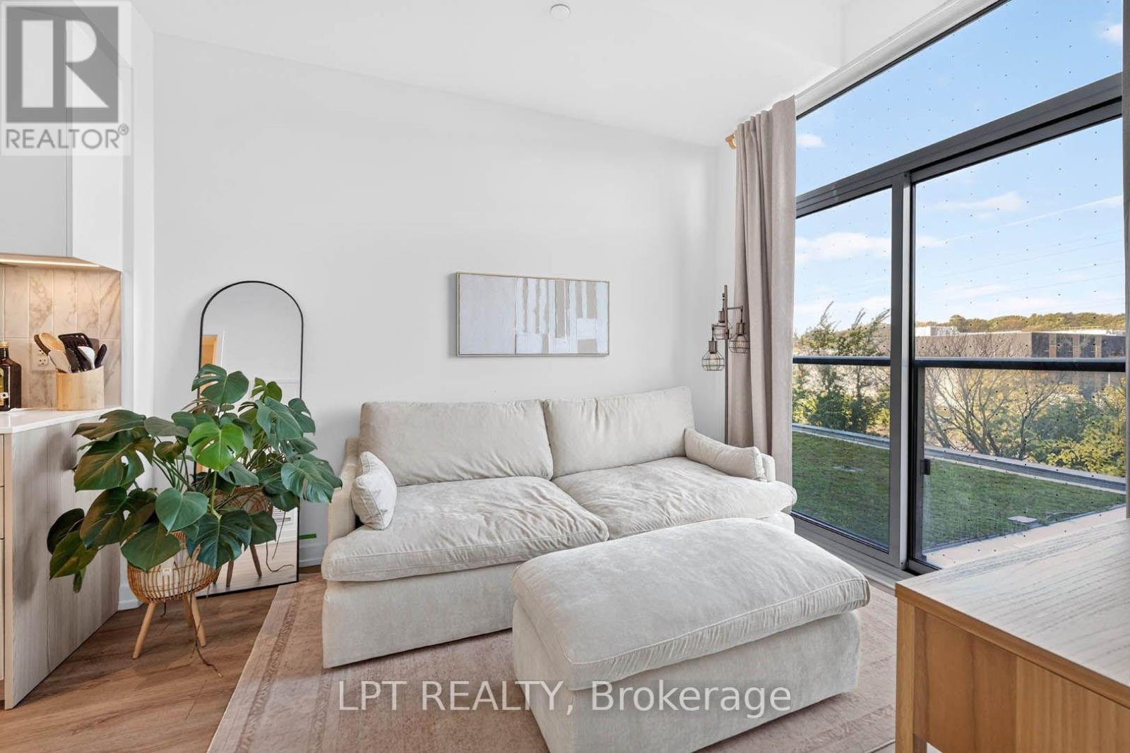 312 - 500 Dupont Street, Toronto, Ontario  M6G 0B8 - Photo 15 - C14089226