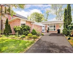 31 GROVE PARK CRESCENT, Toronto, Ontario