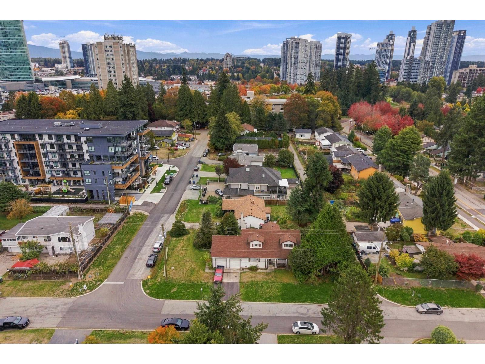 10034 132a Street, Surrey, British Columbia  V3T 5B3 - Photo 13 - R3175697