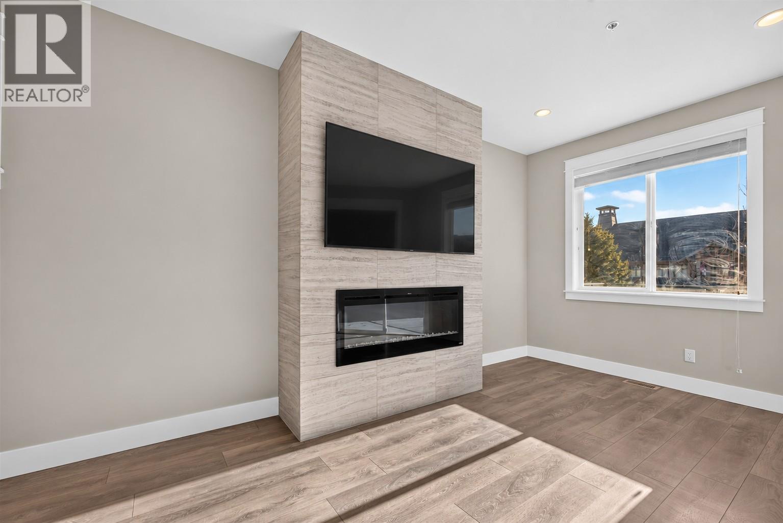 12840 Stillwater Court Unit# 11