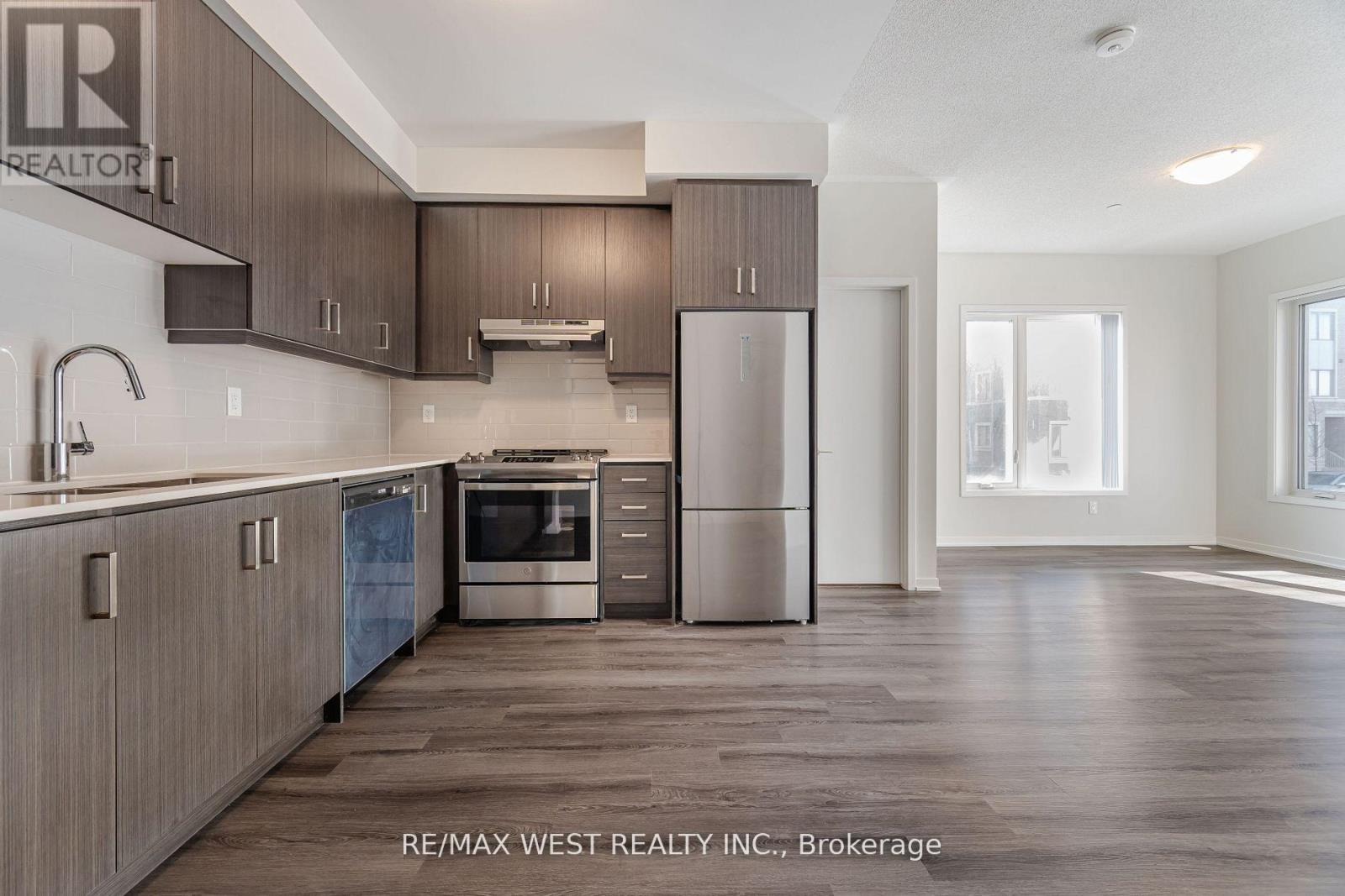 195 - 141 Honeycrisp Crescent, Vaughan, Ontario  L4K 5Z8 - Photo 13 - N14089260
