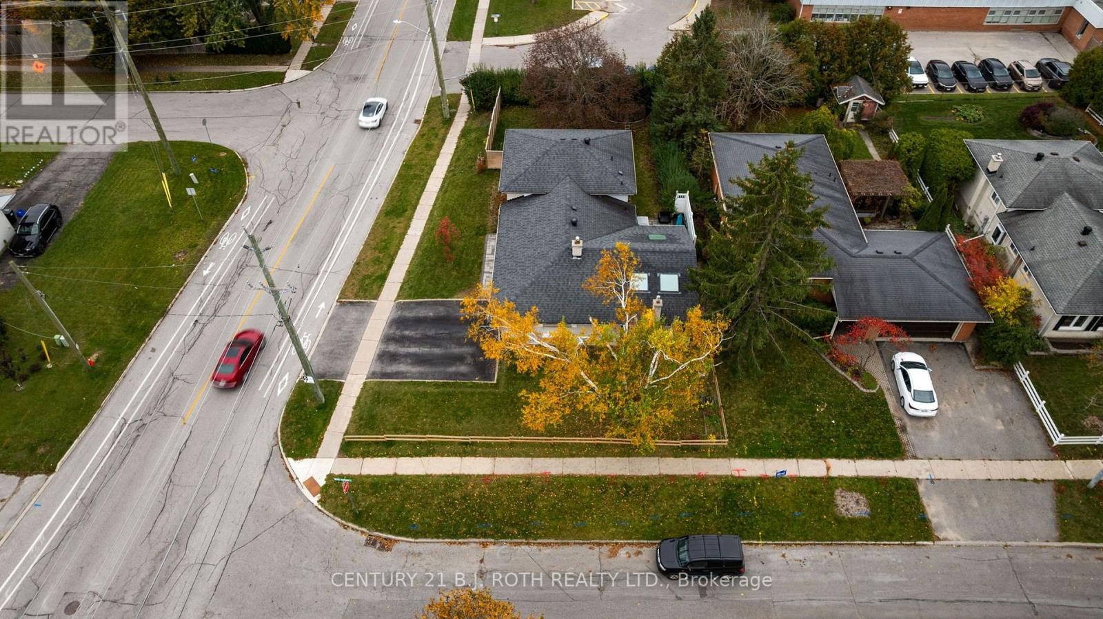 254 Grove Street E, Barrie (Wellington), Ontario  L4M 2P9 - Photo 36 - S14089320