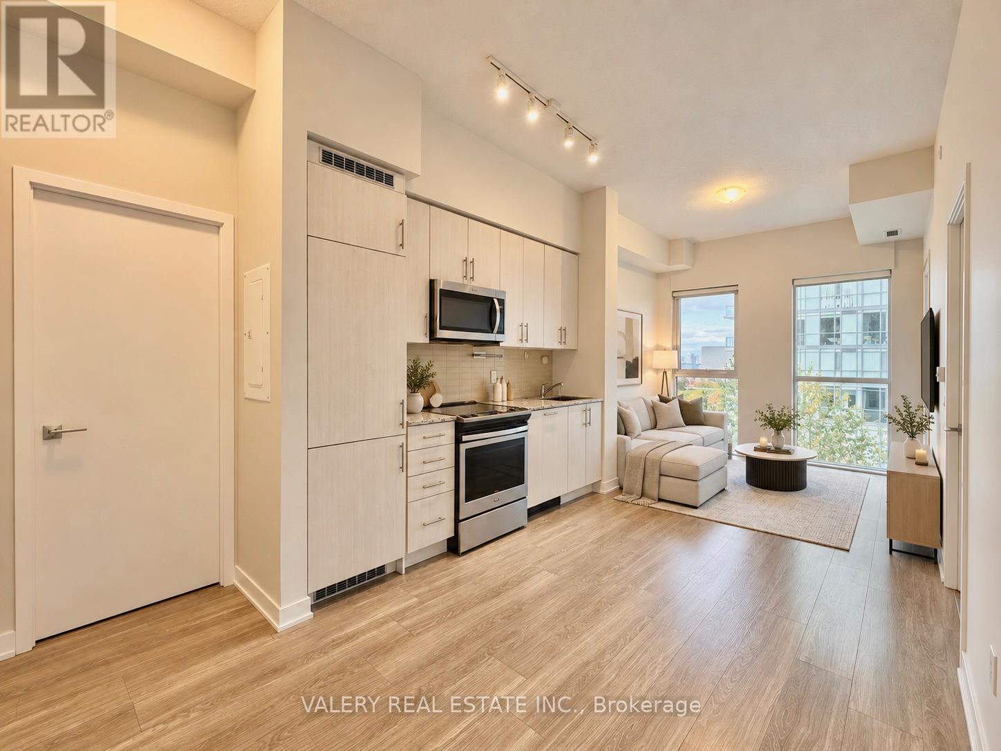 706 - 4085 Parkside Village Drive, Mississauga, Ontario  L5B 0K9 - Photo 2 - W14089246