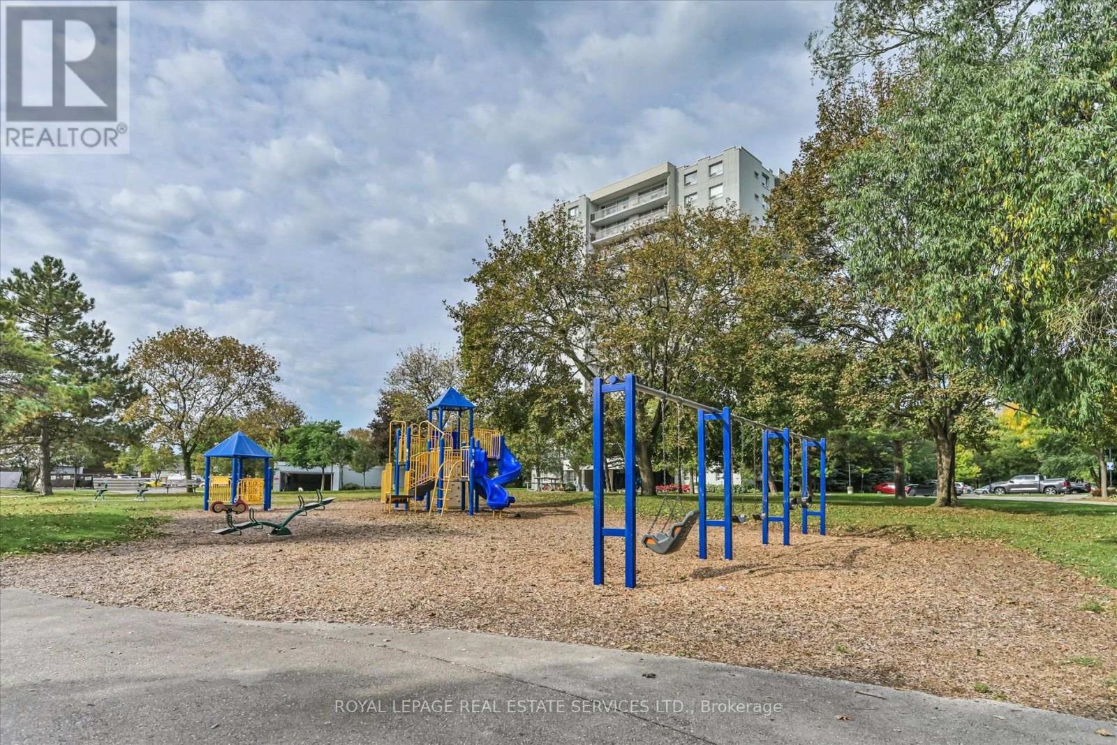 305 - 38 Fontenay Court, Toronto, Ontario  M9A 5H5 - Photo 37 - W14089316