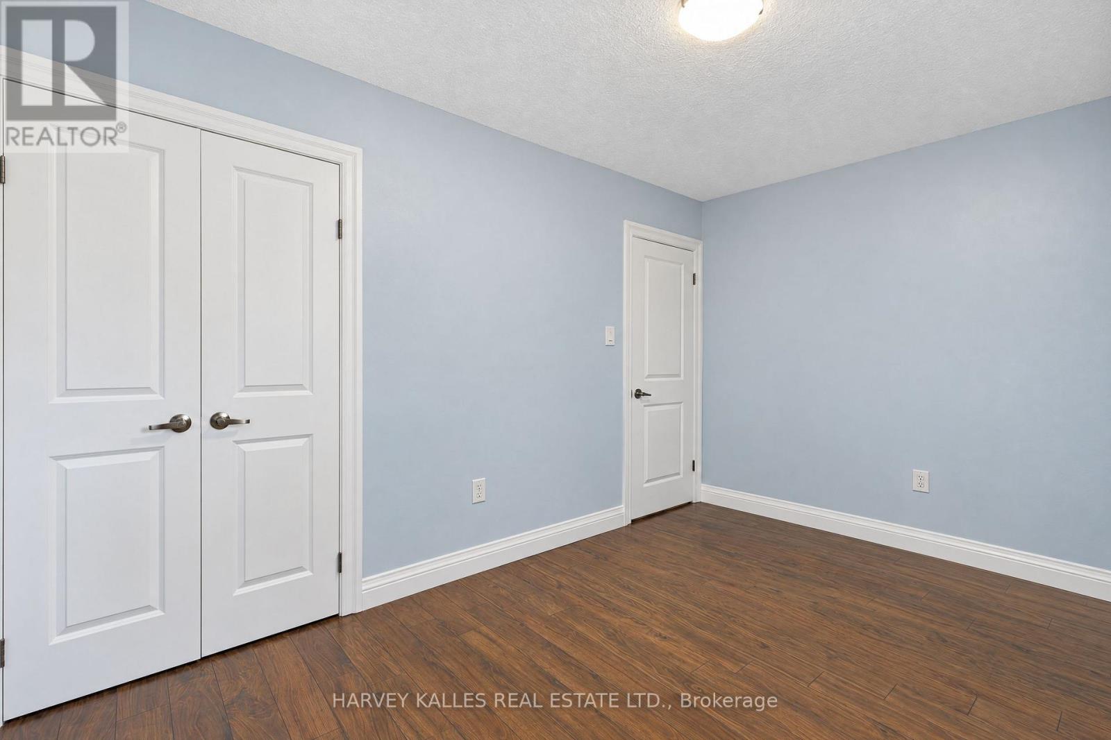 2429 Overton Drive, Burlington, Ontario  L7P 4B6 - Photo 14 - W14089342