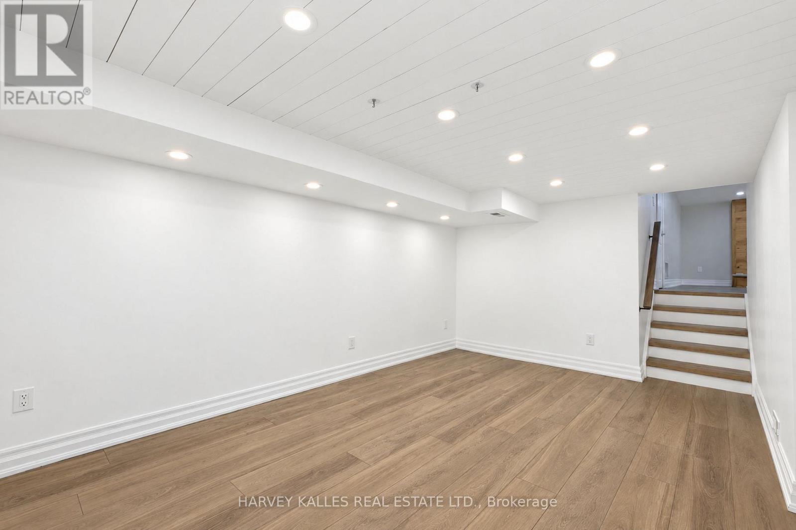 2429 Overton Drive, Burlington, Ontario  L7P 4B6 - Photo 24 - W14089342
