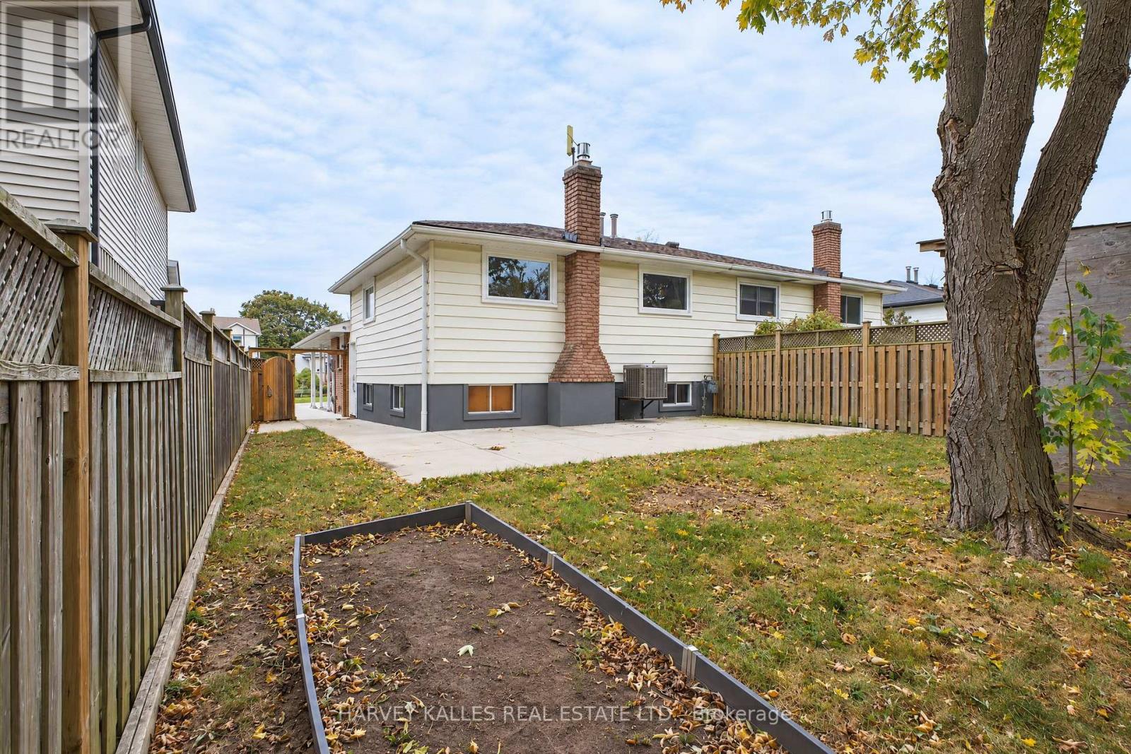2429 Overton Drive, Burlington, Ontario  L7P 4B6 - Photo 30 - W14089342