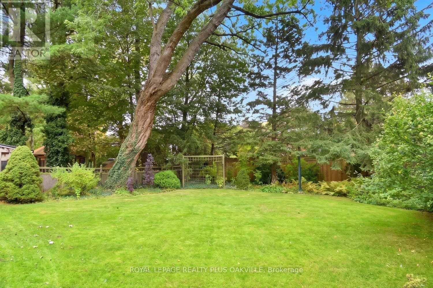 274 Belvenia Road, Burlington, Ontario  L7L 2G4 - Photo 43 - W13883838