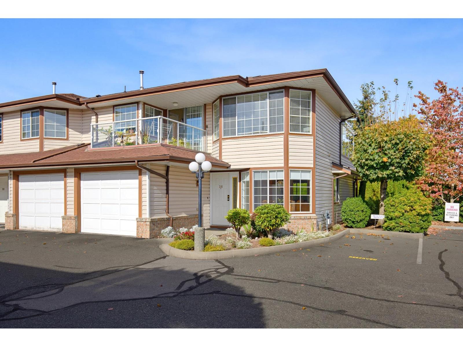 38 32659 GEORGE FERGUSON WAY, Abbotsford, British Columbia