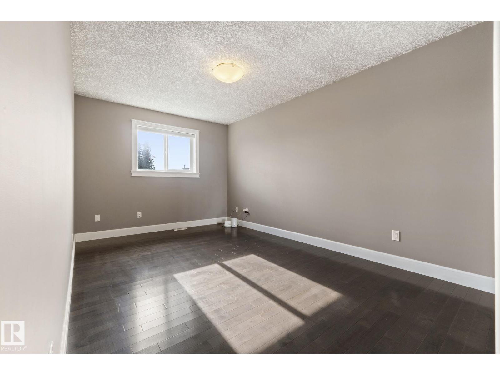 13407 161 AV NW