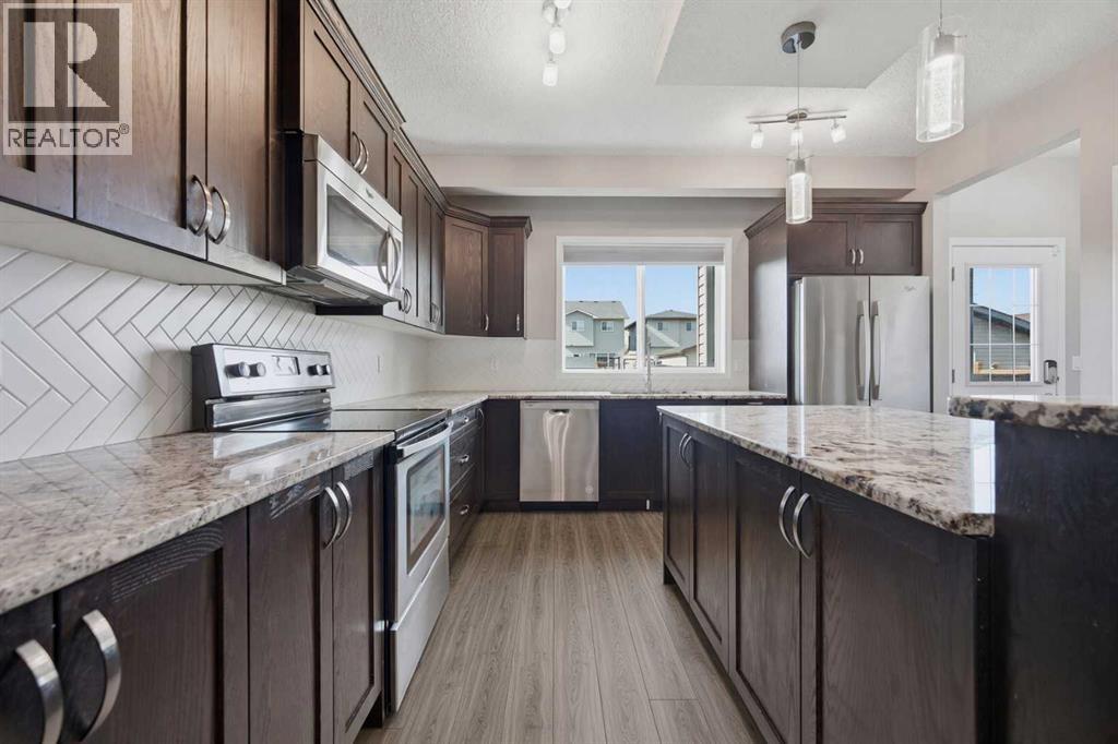 73 Legacy Common SE, Calgary, Alberta  T2X 0X9 - Photo 11 - A2351184