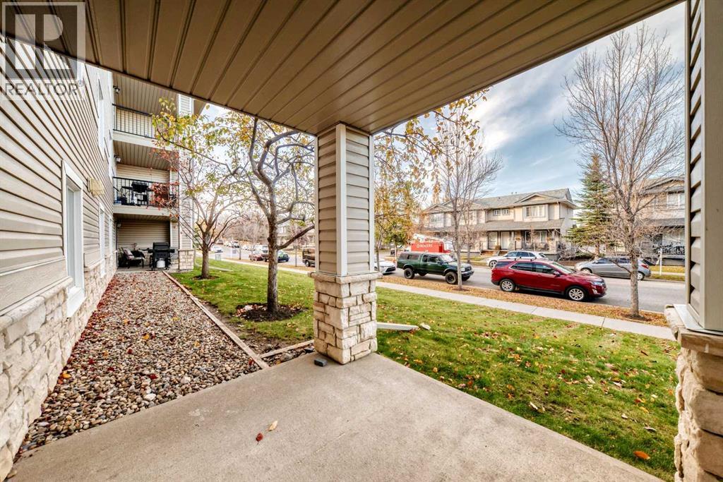 2105, 2371 Eversyde Avenue SW