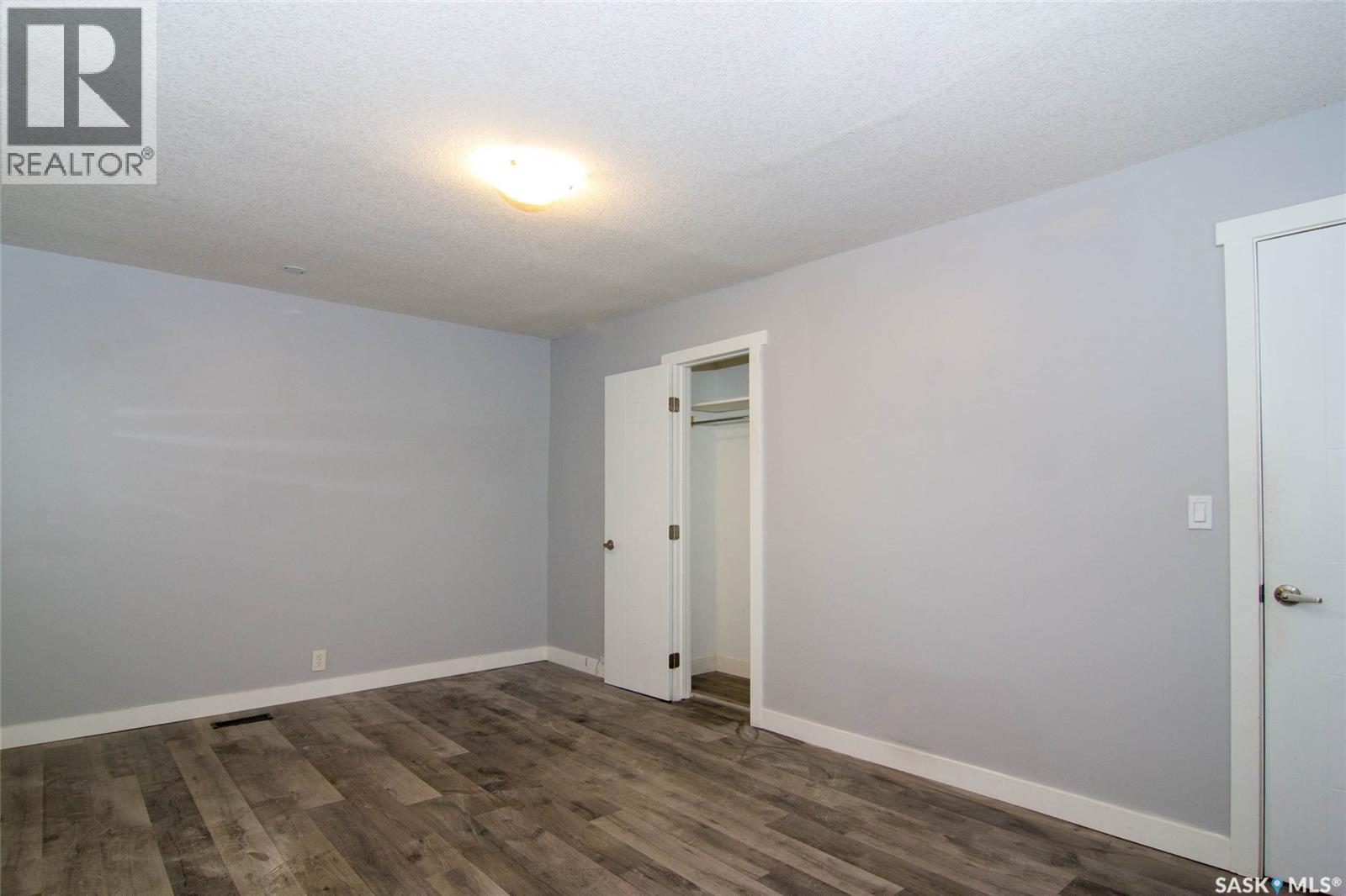 308 Hilliard Street E, Saskatoon, Saskatchewan  S7J 0E6 - Photo 14 - SK051332