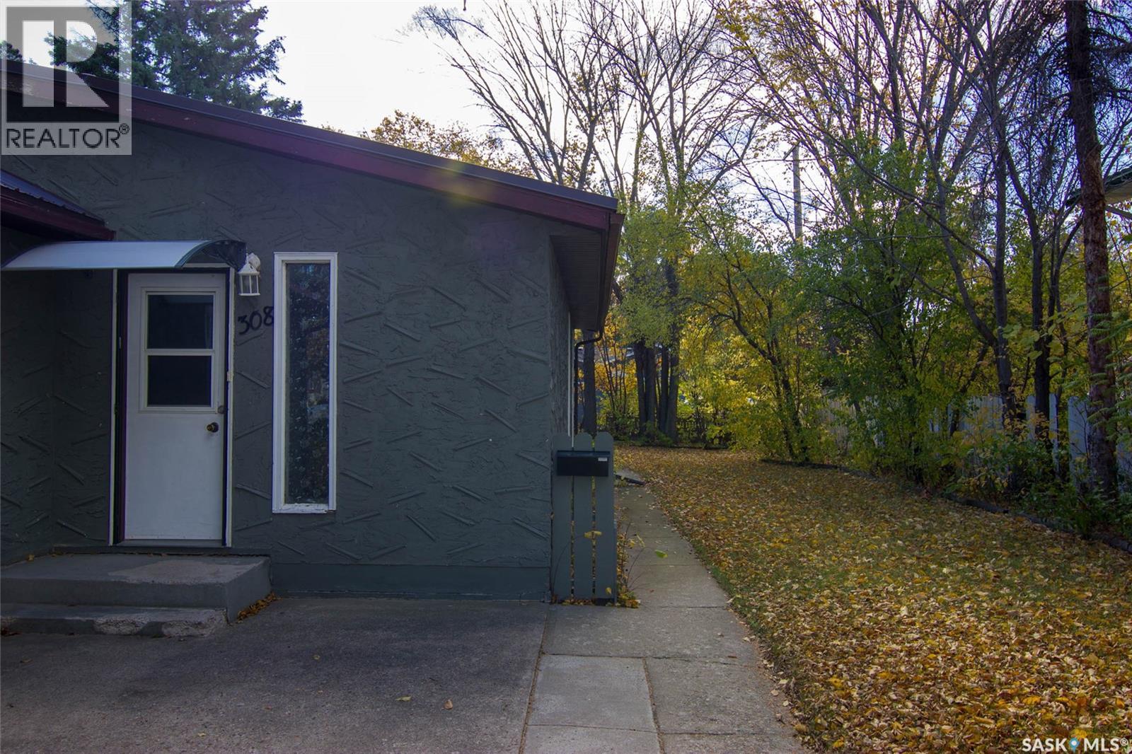 308 Hilliard Street E, Saskatoon, Saskatchewan  S7J 0E6 - Photo 33 - SK051332