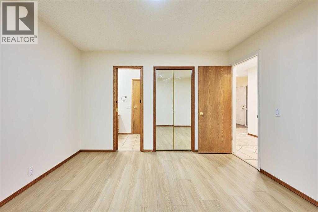 7 Suncastle Crescent SE