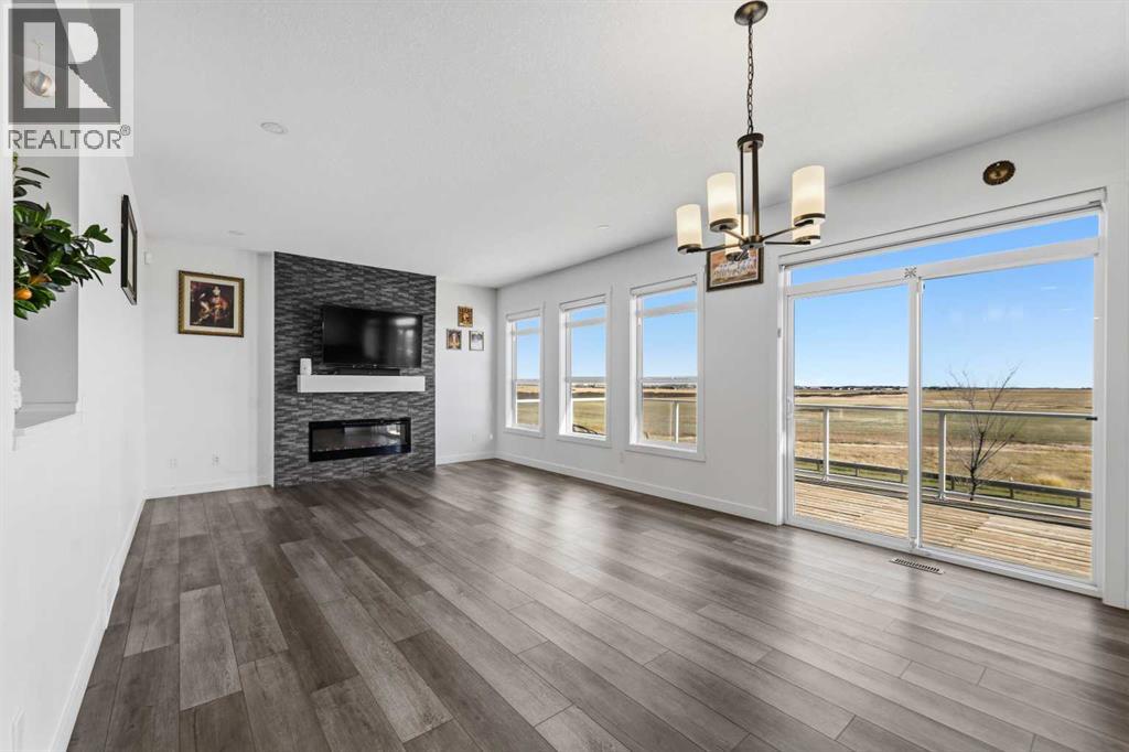109 Homestead Crescent NE