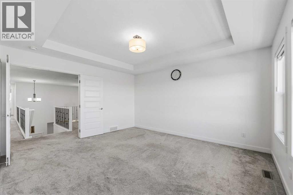 109 Homestead Crescent NE