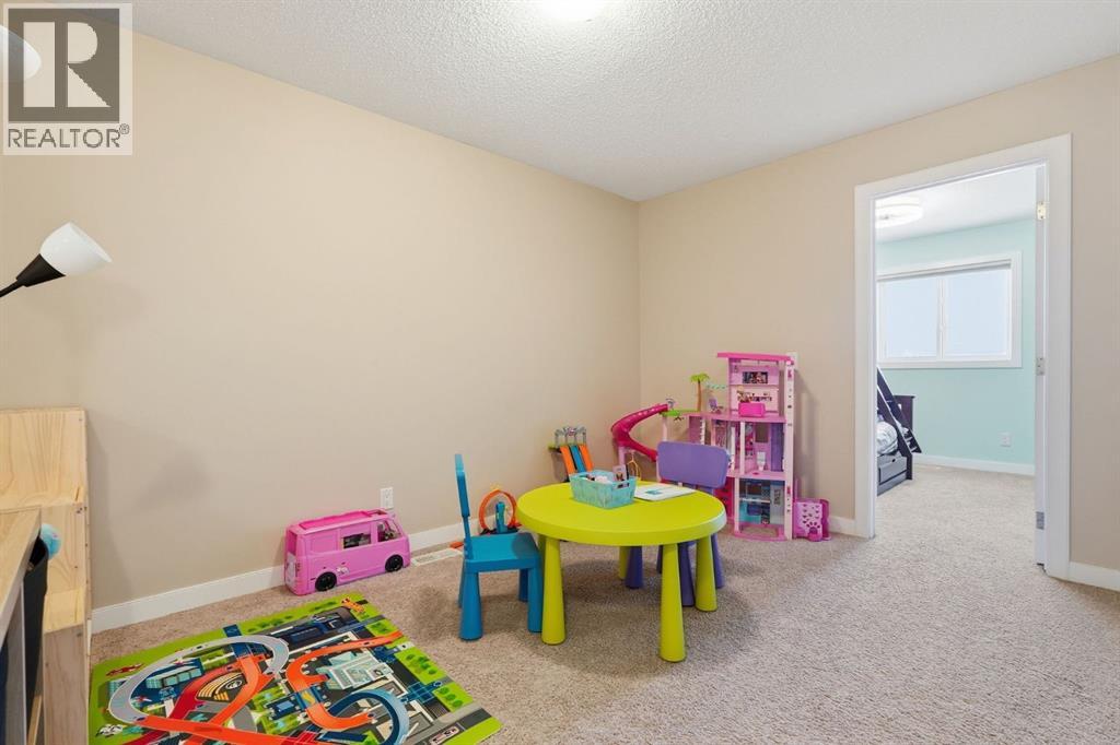 102 Clydesdale Way
