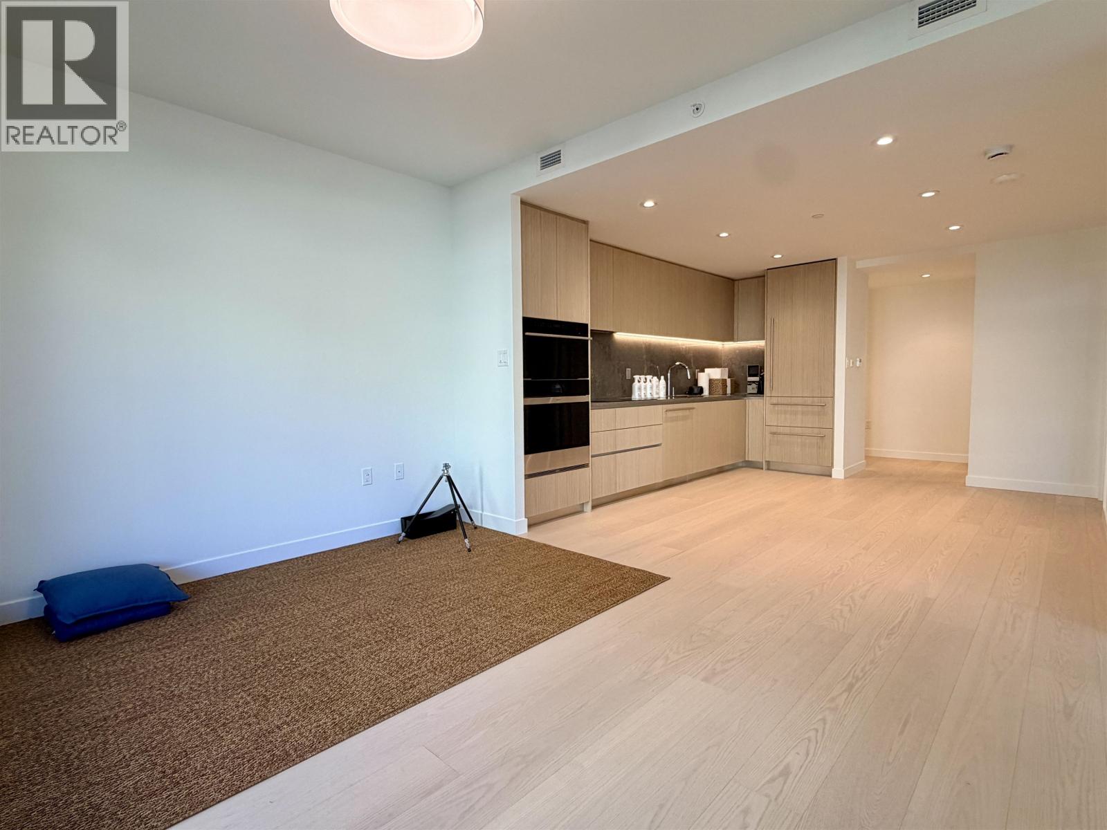 304 785 Harbour Way, North Vancouver, British Columbia  V6P 0N2 - Photo 16 - R3176265