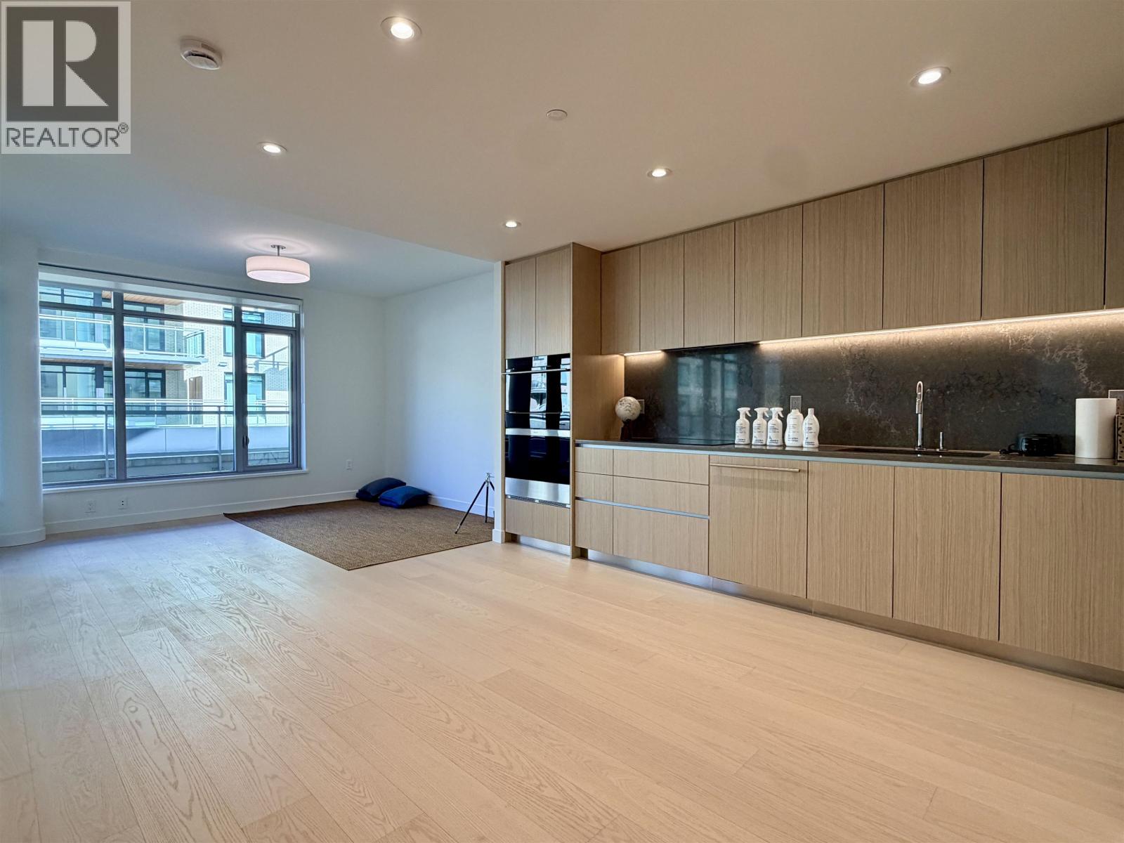 304 785 Harbour Way, North Vancouver, British Columbia  V6P 0N2 - Photo 17 - R3176265