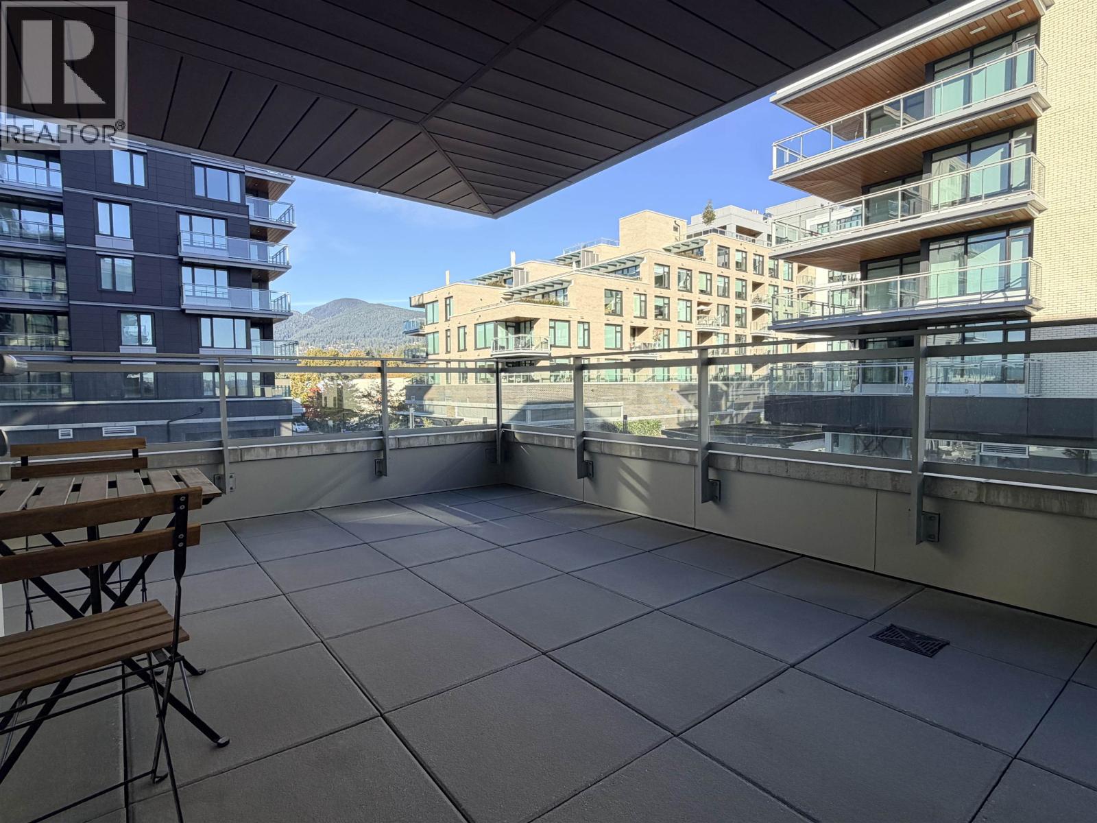 304 785 Harbour Way, North Vancouver, British Columbia  V6P 0N2 - Photo 2 - R3176265