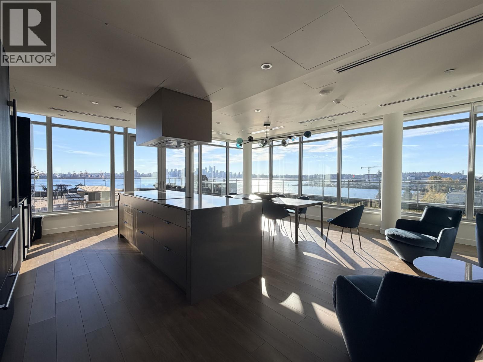 304 785 Harbour Way, North Vancouver, British Columbia  V6P 0N2 - Photo 25 - R3176265