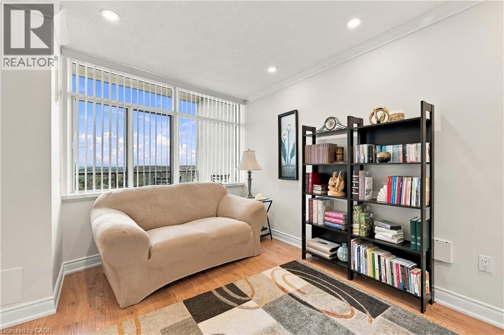 3100 Kirwin Avenue Unit# Ph04, Mississauga, Ontario  L5A 3S6 - Photo 17 - 40872093
