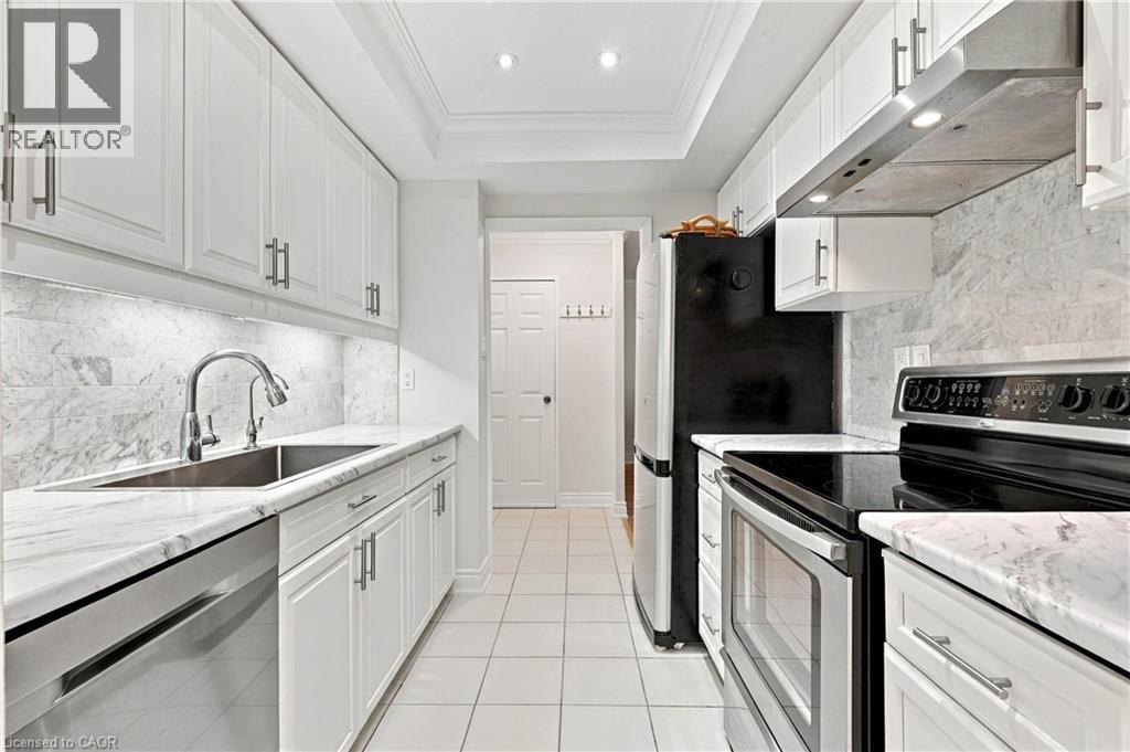 3100 Kirwin Avenue Unit# Ph04, Mississauga, Ontario  L5A 3S6 - Photo 8 - 40872093