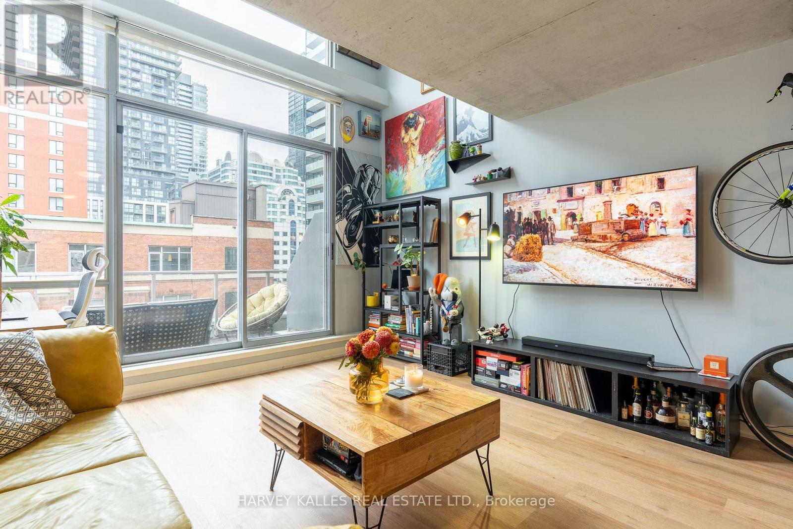 702 - 36 Charlotte Street, Toronto, Ontario  M5V 3P7 - Photo 11 - C14089376